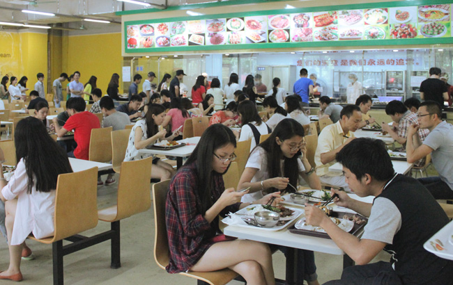 感恩回饋美食節,美食在食堂，好吃在金筷子